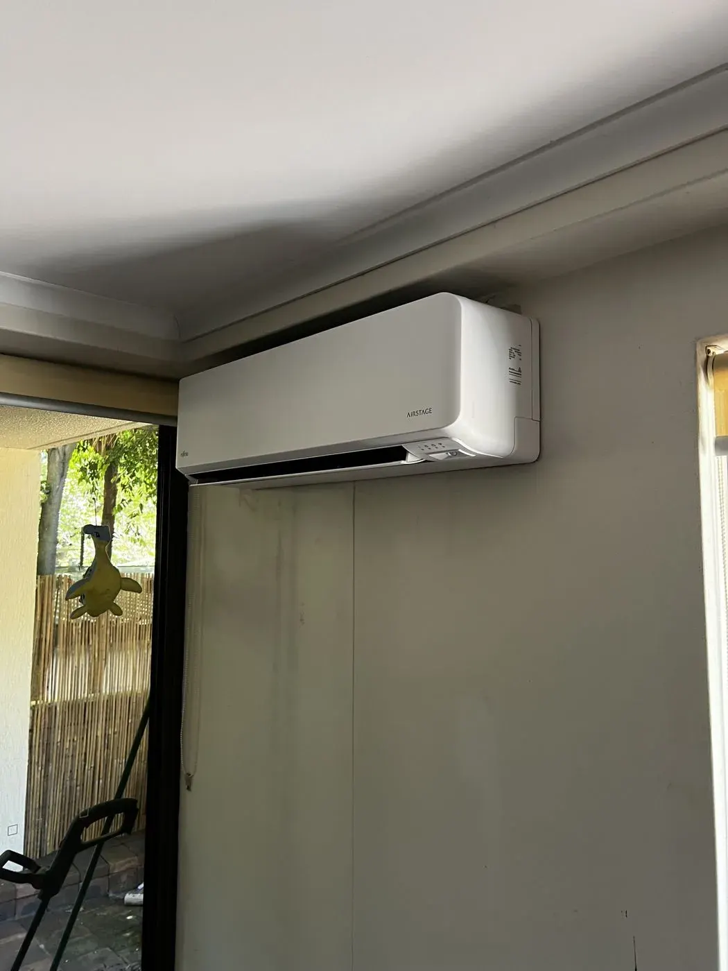 Living-room split system by Schillair
